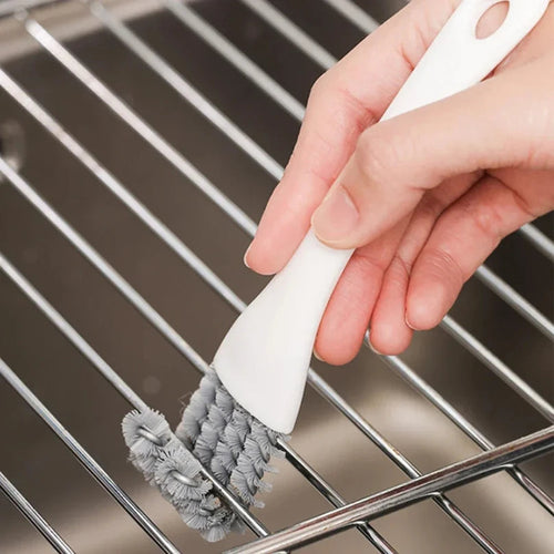 V-Shaped Barbecue Grill Brush with Scraper