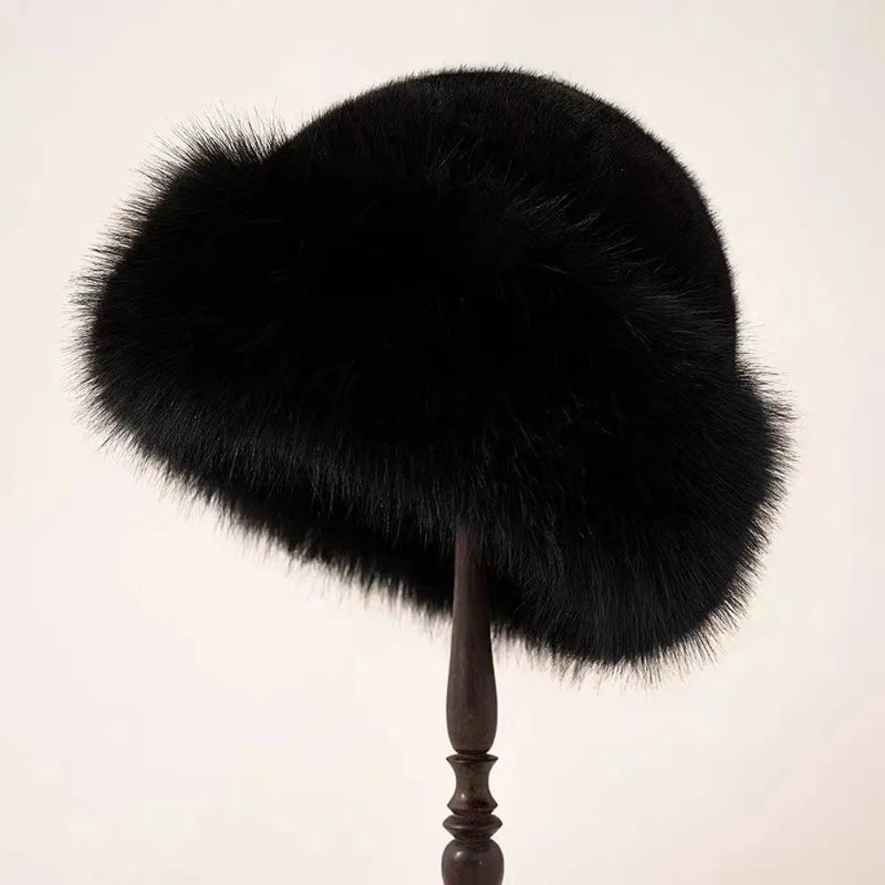 Women’s Plush Winter Bucket Hat