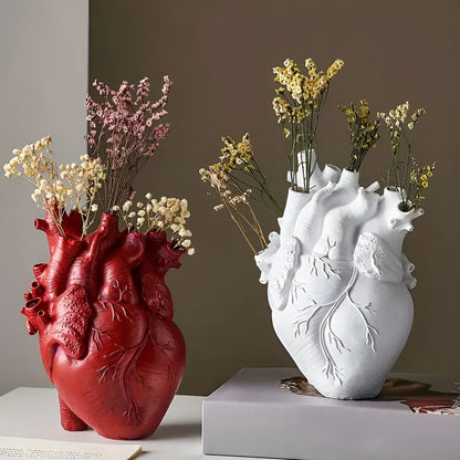 Bamboo & Wood Lively Heart-Shaped Vase