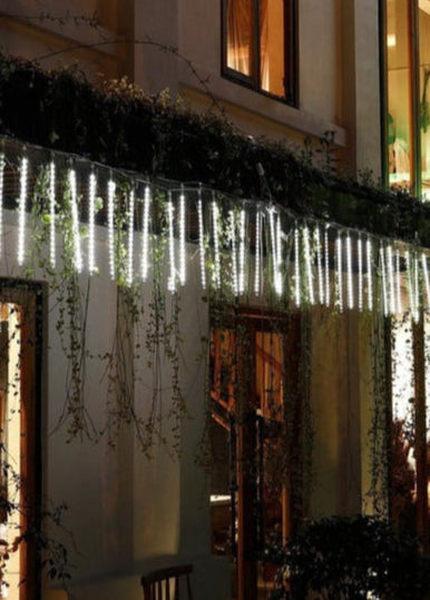 LED Dripping Icicle Lights