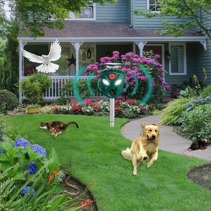 360° Solar Ultrasonic Animal Repeller