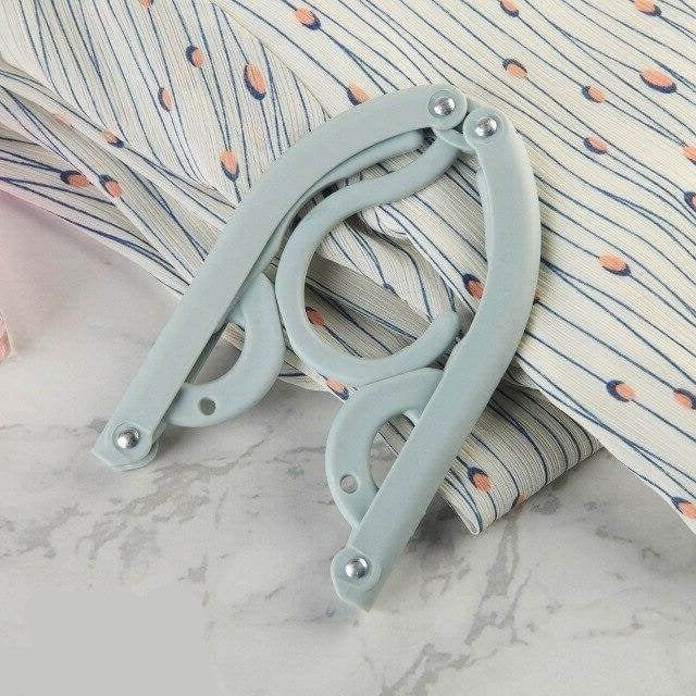 Foldable Travel Clothes Hanger