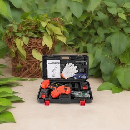 Compact Cordless Chainsaw