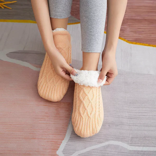 Non Slip Thermal Socks for Women Indoor Warm Fleece Grip Socks