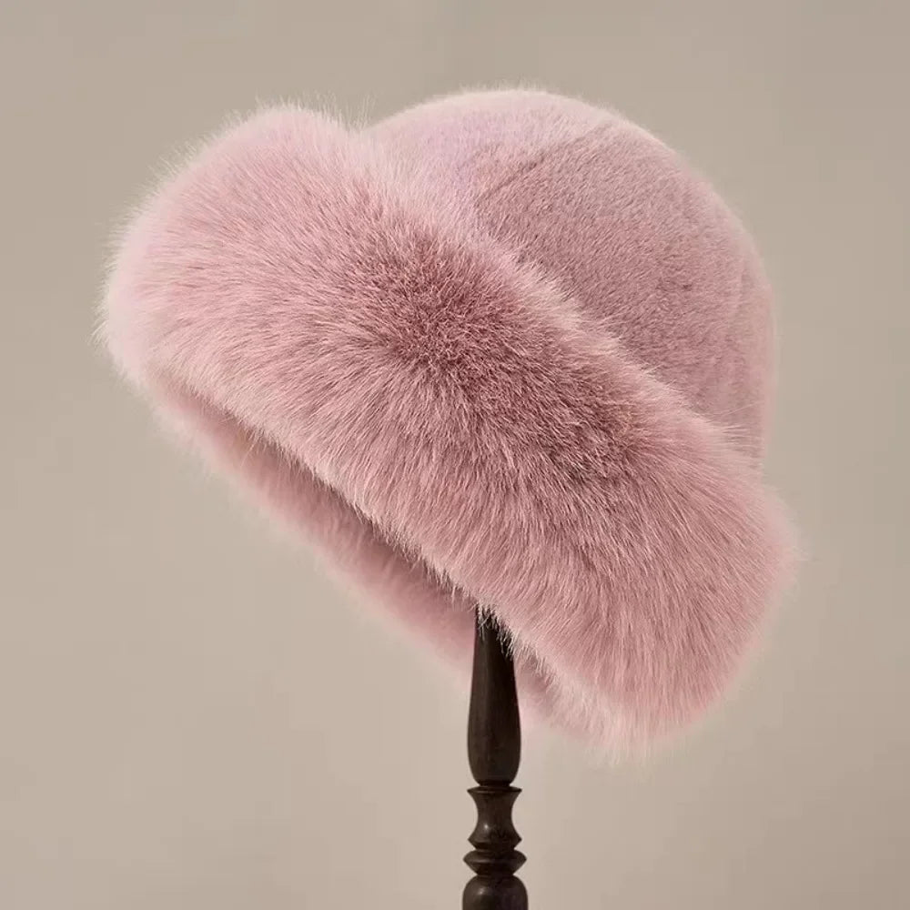 Women’s Plush Winter Bucket Hat